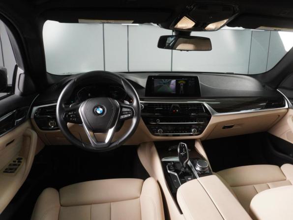 BMW 5 серии VII (G30/G31/G38) Рестайлинг с пробегом 2020 года, цена 4 080 000 рублей, 43585 км, седан, Автокод Объявления