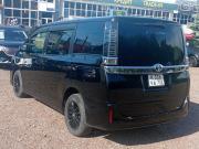 Toyota Voxy III (R80) Рестайлинг Стерлитамак  - изображение 19