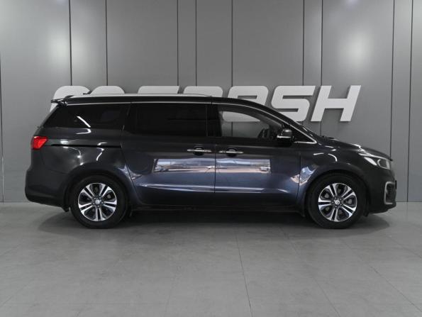 Kia Carnival III с пробегом 2019 года, цена 3 255 000 рублей, 93920 км, минивэн, Автокод Объявления