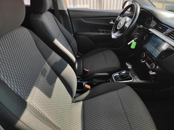 Kia Rio IV с пробегом 2017 года, цена 1 475 000 рублей, 61500 км, седан, Автокод Объявления