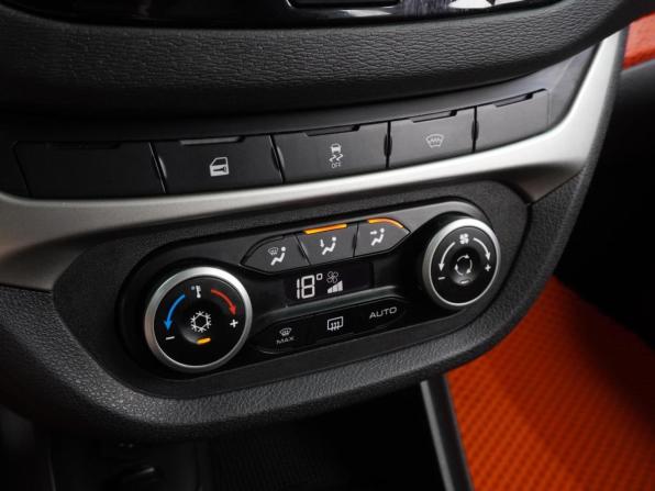 Lada (ВАЗ) Vesta I с пробегом 2020 года, цена 1 199 000 рублей, 94666 км, универсал, Автокод Объявления