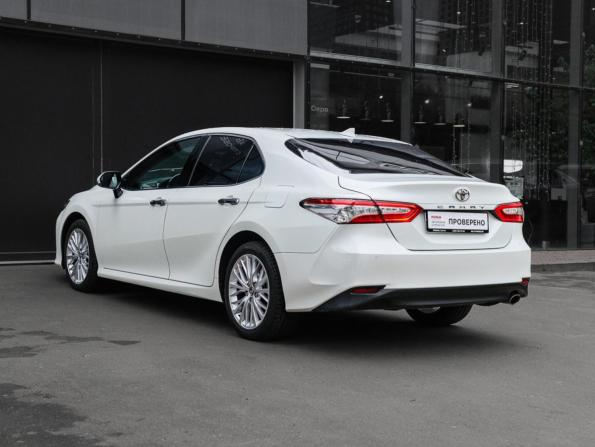 Toyota Camry VIII (XV70) с пробегом 2019 года, цена 2 850 000 рублей, 126873 км, седан, Автокод Объявления