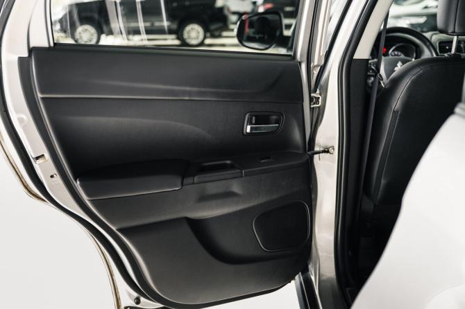 Mitsubishi ASX I Рестайлинг с пробегом 2014 года, цена 1 250 000 рублей, 116000 км, внедорожник, Автокод Объявления