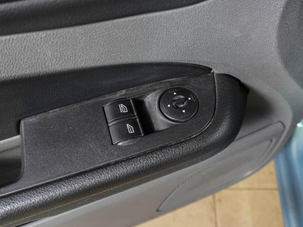 Ford Focus II Рестайлинг с пробегом 2009 года, цена 569 000 рублей, 230277 км, хэтчбек, Автокод Объявления