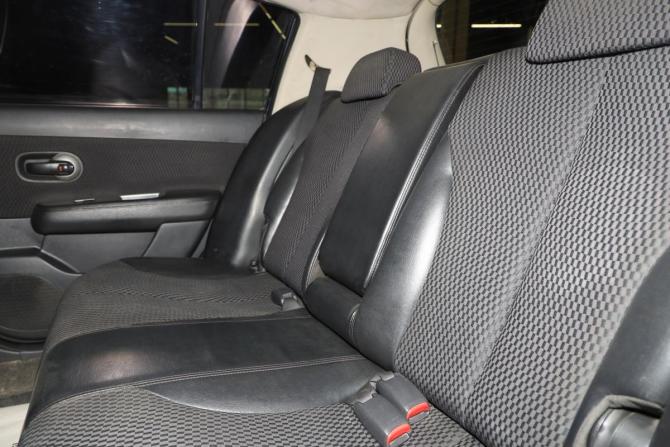 Nissan Tiida I с пробегом 2008 года, цена 649 000 рублей, 323000 км, хэтчбек, Автокод Объявления