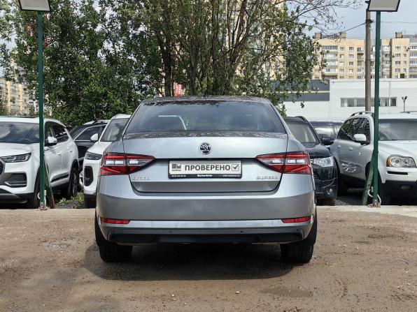 Skoda Superb III с пробегом 2016 года, цена 1 619 000 рублей, 180051 км, лифтбек, Автокод Объявления