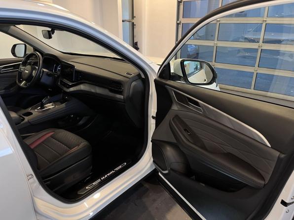 Haval F7x I Рестайлинг с пробегом 2022 года, цена 2 200 000 рублей, 50218 км, внедорожник, Автокод Объявления