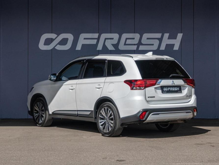 Mitsubishi Outlander III Рестайлинг 2 Краснодар  - изображение 2