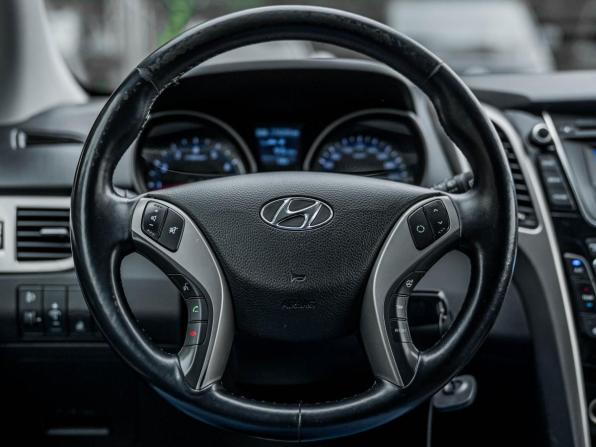 Hyundai i30 II Рестайлинг с пробегом 2016 года, цена 1 019 000 рублей, 176086 км, хэтчбек, Автокод Объявления