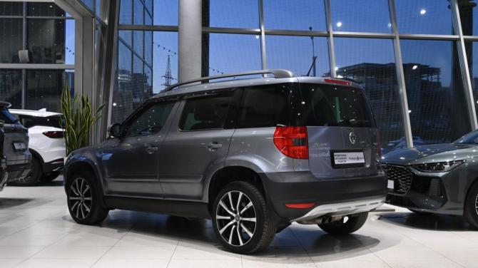 Skoda Yeti I с пробегом 2012 года, цена 795 000 рублей, 211534 км, внедорожник, Автокод Объявления