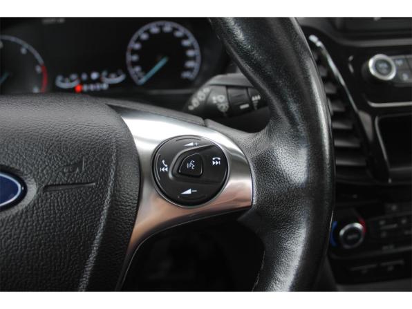 Ford Tourneo Connect II Рестайлинг с пробегом 2018 года, цена 1 700 000 рублей, 137276 км, компактвэн, Автокод Объявления