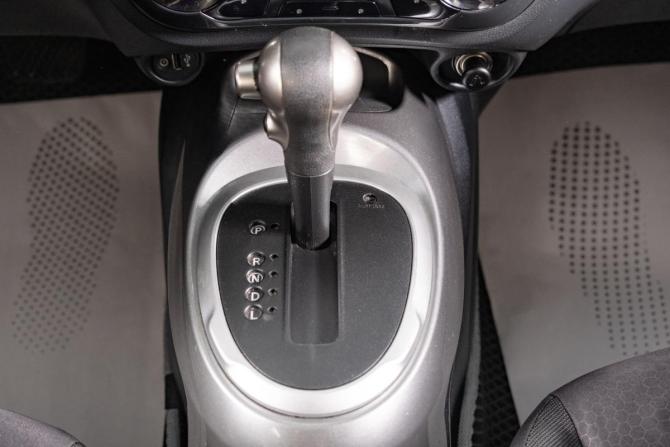 Nissan Juke I с пробегом 2012 года, цена 899 000 рублей, 230000 км, внедорожник, Автокод Объявления