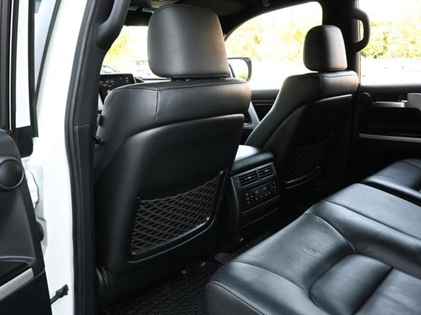 Toyota Land Cruiser 200 Series Рестайлинг 2 с пробегом 2020 года, цена 7 519 000 рублей, 160884 км, внедорожник, Автокод Объявления