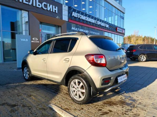 Renault Sandero II с пробегом 2017 года, цена 923 083 рубля, 90794 км, хэтчбек, Автокод Объявления