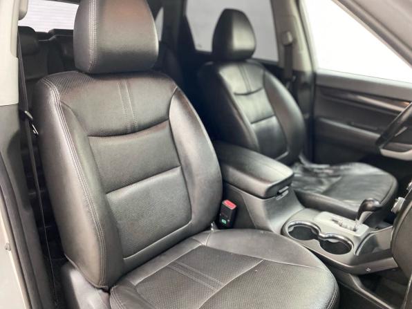 Kia Sorento II с пробегом 2009 года, цена 900 000 рублей, 284107 км, внедорожник, Автокод Объявления