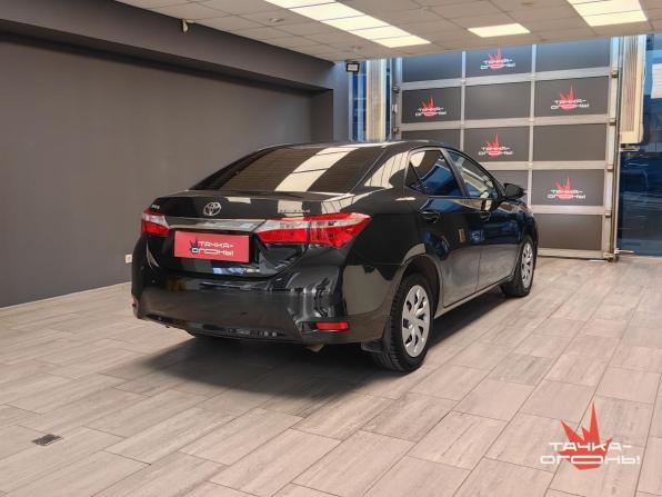 Toyota Corolla XI (E160 E170 E180) с пробегом 2013 года, цена 1 198 000 рублей, 135000 км, седан, Автокод Объявления