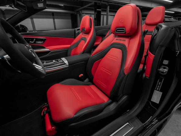 Mercedes-Benz CLE AMG с пробегом 2025 года, цена 12 690 000 рублей, 147 км, кабриолет, Автокод Объявления