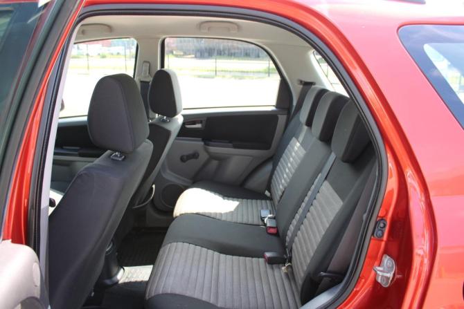 Suzuki SX4 I (Classic) Рестайлинг с пробегом 2010 года, цена 649 000 рублей, 215000 км, хэтчбек, Автокод Объявления