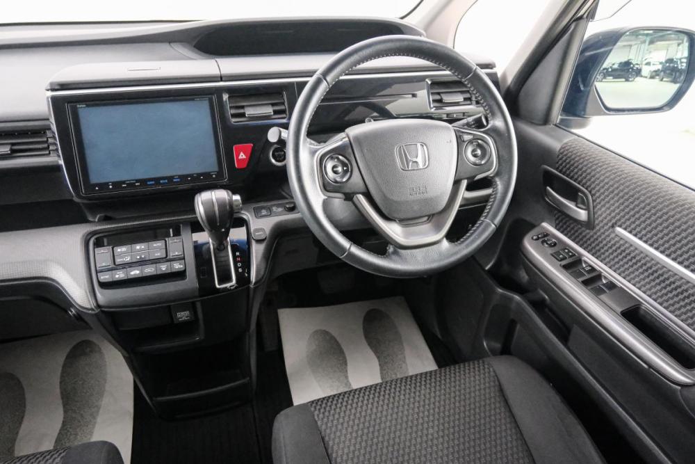 Honda Stepwgn V Красноярск  - изображение 10