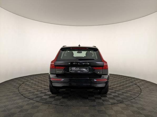 Volvo XC60 II Рестайлинг с пробегом 2021 года, цена 4 350 000 рублей, 77055 км, внедорожник, Автокод Объявления