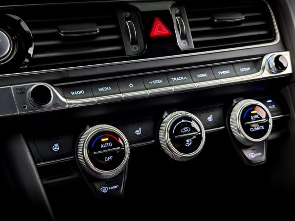 Genesis G70 I с пробегом 2020 года, цена 3 225 000 рублей, 30720 км, седан, Автокод Объявления