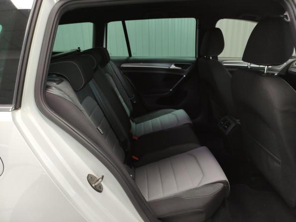 Volkswagen Golf VII с пробегом 2014 года, цена 1 325 000 рублей, 183027 км, универсал, Автокод Объявления