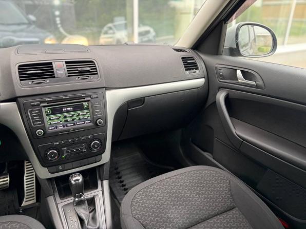 Skoda Yeti I с пробегом 2013 года, цена 945 000 рублей, 159350 км, внедорожник, Автокод Объявления