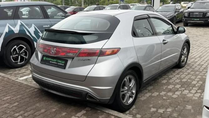 Honda Civic VIII с пробегом 2008 года, цена 588 000 рублей, 247369 км, хэтчбек, Автокод Объявления
