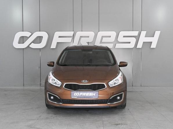 Kia Ceed II Рестайлинг с пробегом 2016 года, цена 1 439 000 рублей, 127784 км, хэтчбек, Автокод Объявления