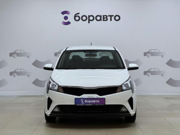 Kia Rio IV Рестайлинг с пробегом 2021 года, цена 1 690 000 рублей, 66908 км, седан, Автокод Объявления