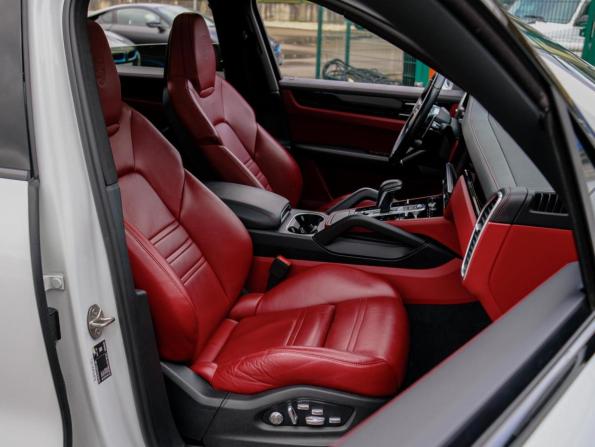 Porsche Cayenne III с пробегом 2018 года, цена 6 399 000 рублей, 79144 км, внедорожник, Автокод Объявления