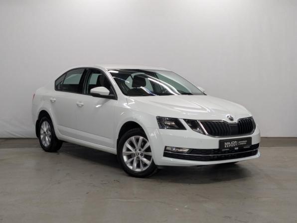Skoda Octavia III (A7) Рестайлинг с пробегом 2019 года, цена 1 820 000 рублей, 76921 км, лифтбек, Автокод Объявления