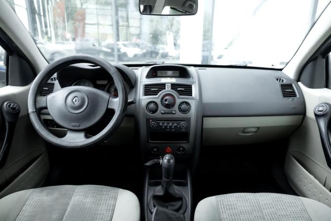 Renault Megane II Рестайлинг с пробегом 2007 года, цена 449 000 рублей, 186711 км, седан, Автокод Объявления