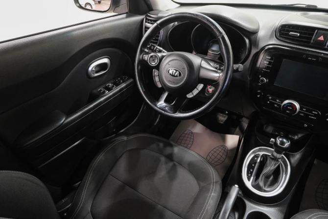 Kia Soul II Рестайлинг с пробегом 2017 года, цена 1 349 000 рублей, 103000 км, хэтчбек, Автокод Объявления