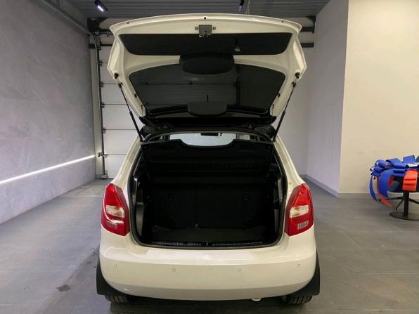 Skoda Fabia II Рестайлинг с пробегом 2013 года, цена 549 000 рублей, 241769 км, хэтчбек, Автокод Объявления