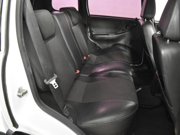 Chevrolet Niva I Рестайлинг с пробегом 2013 года, цена 523 200 рублей, 95908 км, внедорожник, Автокод Объявления