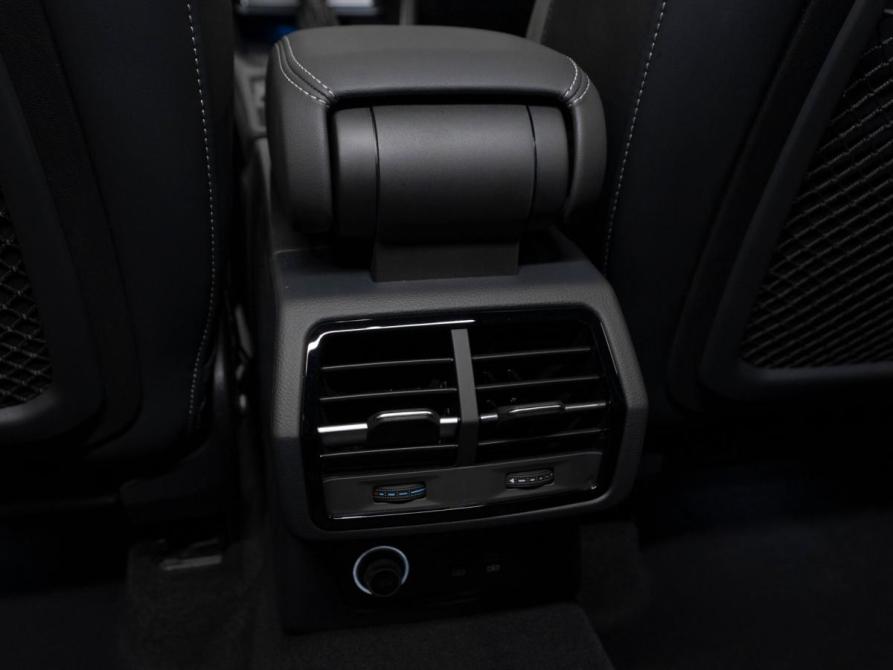 Audi Q3 II (F3) Москва  - изображение 14