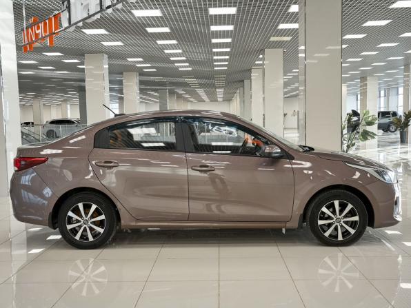 Kia Rio IV с пробегом 2018 года, цена 1 391 000 рублей, 77795 км, седан, Автокод Объявления