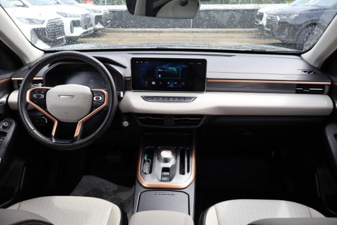 Haval Jolion I Рестайлинг с пробегом 2024 года, цена 1 829 000 рублей, 63000 км, внедорожник, Автокод Объявления