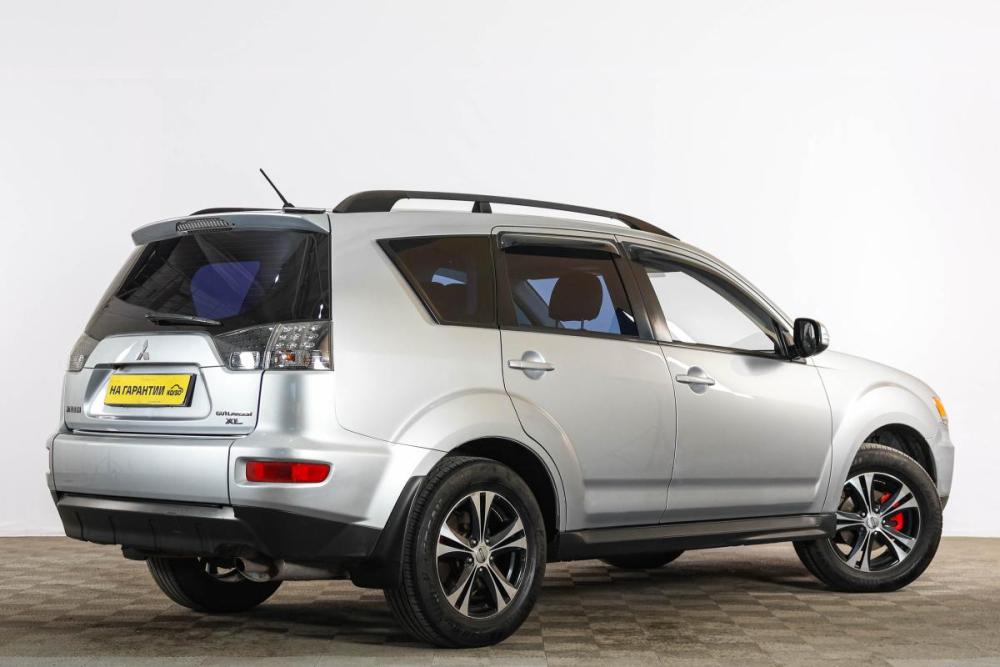 Mitsubishi Outlander II Рестайлинг Тюмень  - изображение 7