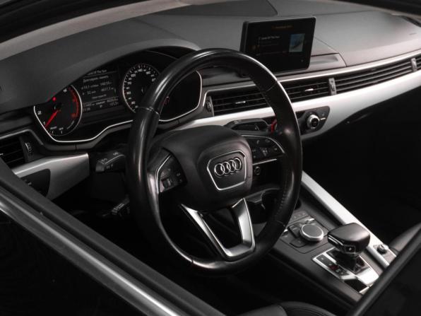 Audi A4 V (B9) с пробегом 2015 года, цена 2 299 000 рублей, 111497 км, седан, Автокод Объявления