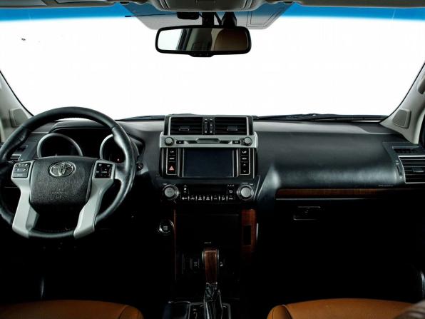 Toyota Land Cruiser Prado 150 Series Рестайлинг 1 с пробегом 2014 года, цена 2 698 000 рублей, 333755 км, внедорожник, Автокод Объявления