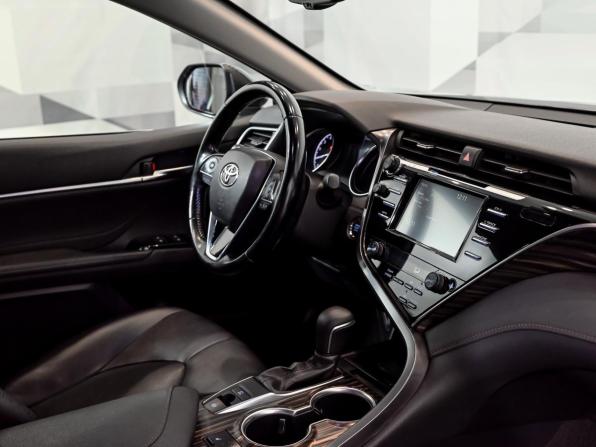 Toyota Camry VIII (XV70) с пробегом 2021 года, цена 3 100 000 рублей, 91546 км, седан, Автокод Объявления