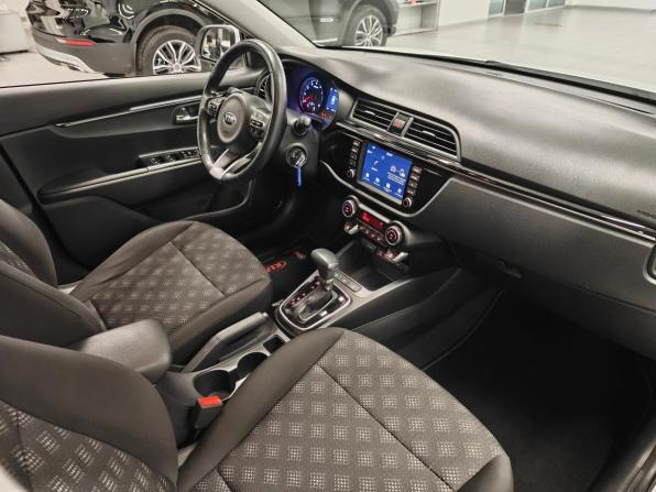 Kia Rio IV с пробегом 2018 года, цена 1 350 000 рублей, 116012 км, хэтчбек, Автокод Объявления