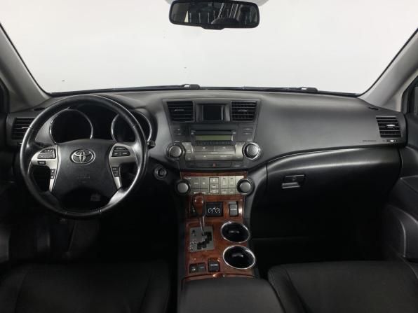 Toyota Highlander II (XU40) Рестайлинг с пробегом 2012 года, цена 1 825 000 рублей, 235478 км, внедорожник, Автокод Объявления