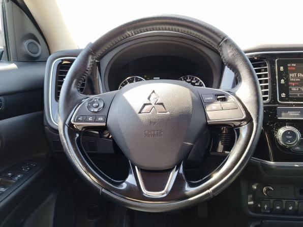 Mitsubishi Outlander III Рестайлинг 3 с пробегом 2019 года, цена 1 499 000 рублей, 313654 км, внедорожник, Автокод Объявления