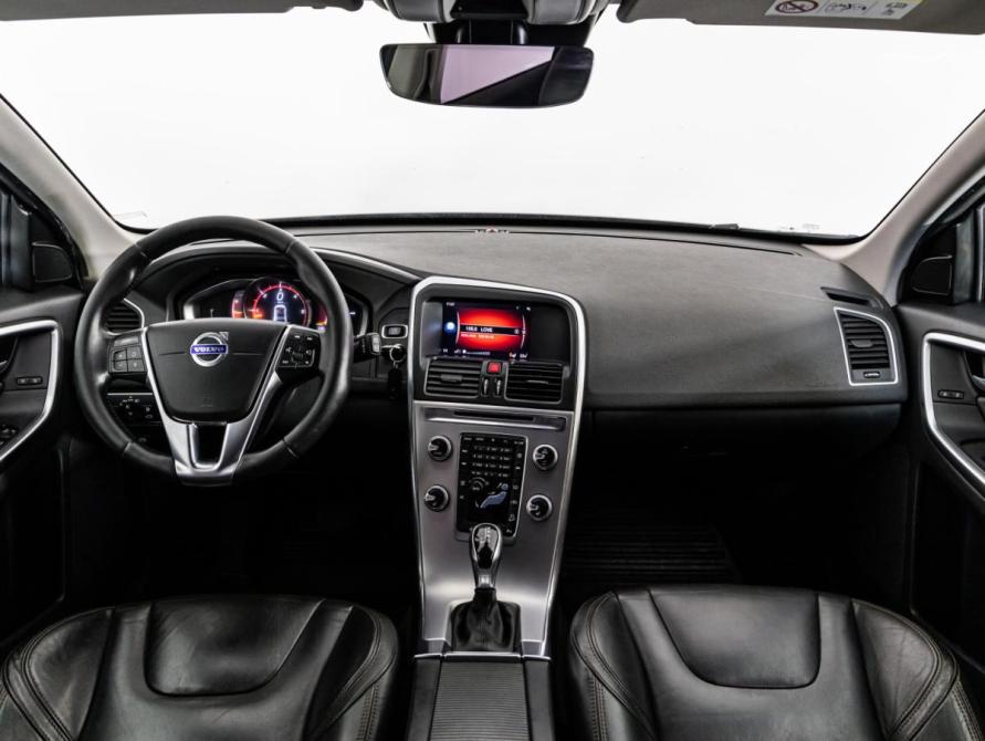 Volvo XC60 I Рестайлинг Санкт-Петербург  - изображение 10