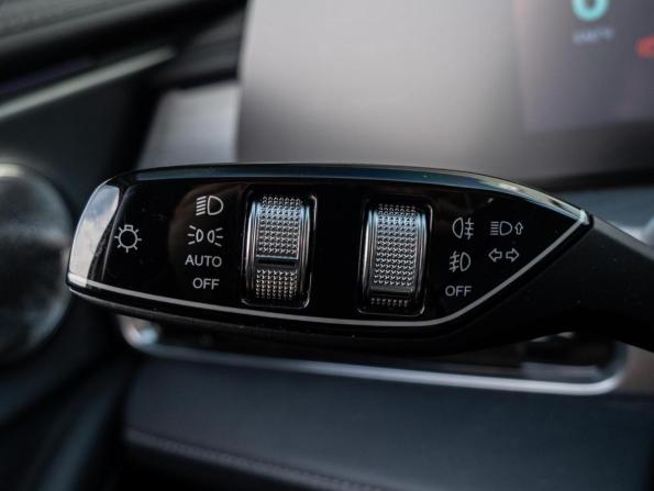 Chery Arrizo 8 с пробегом 2023 года, цена 2 090 000 рублей, 49770 км, седан, Автокод Объявления