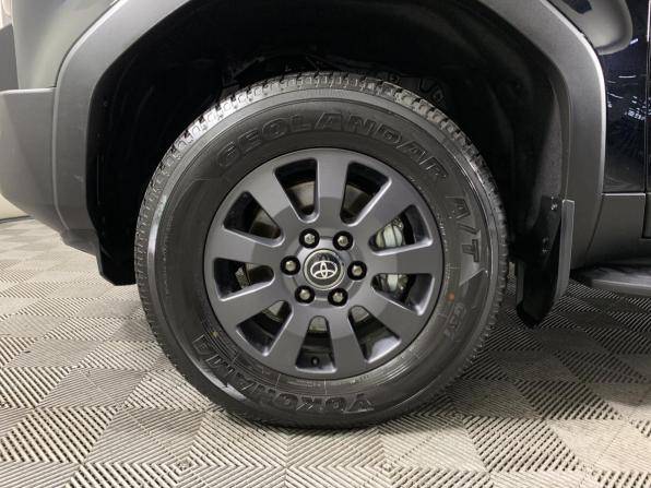 Toyota Land Cruiser Prado 250 Series с пробегом 2025 года, цена 9 900 000 рублей, 7963 км, внедорожник, Автокод Объявления