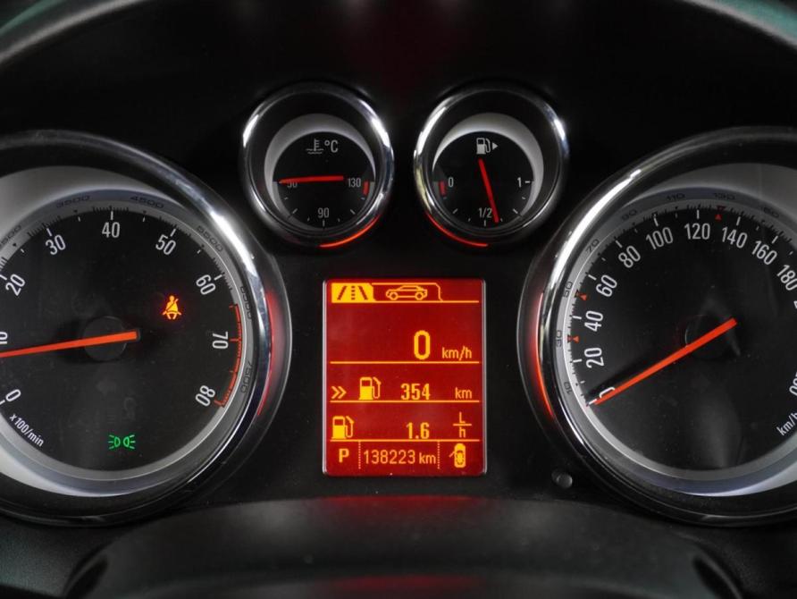 Opel Astra J Рестайлинг Воронеж  - изображение 18